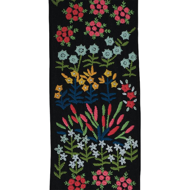 Lula Embroidered Tape